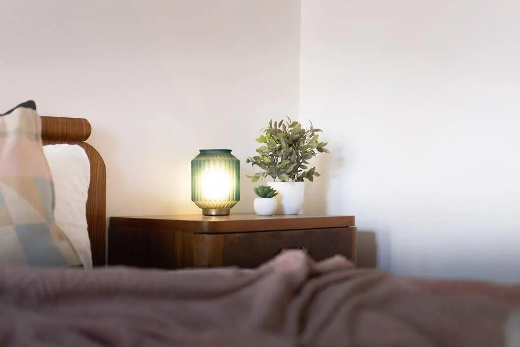 Ferienwohnung Luxury Meets Retro Near Parking Wien
